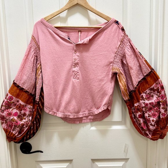 Free People Women's Cotton Light Magic Henley Top Size XS Printed Boho Feminine - Picture 1 of 16